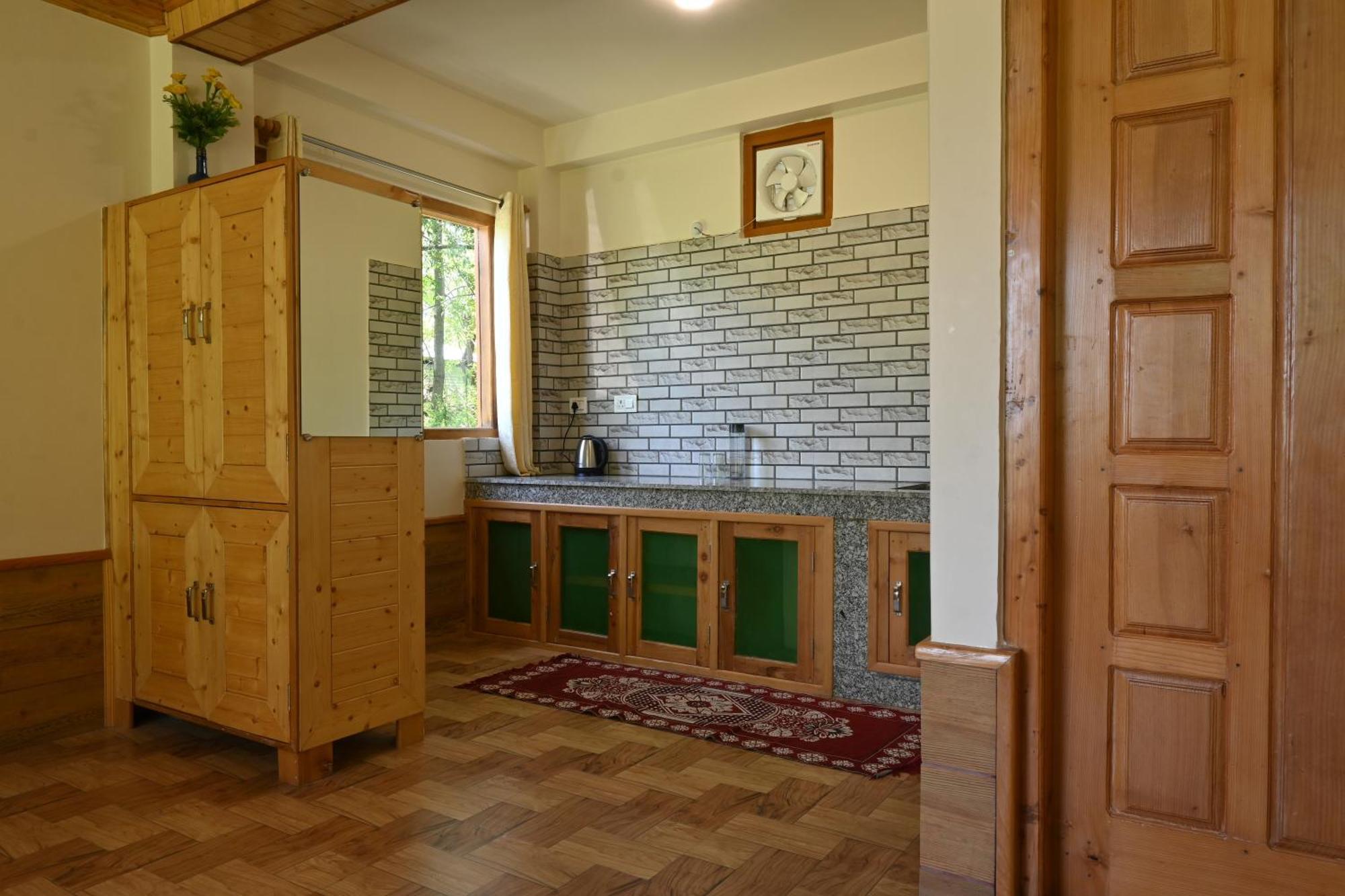 Cascade Mountain Retreat Manali Bed and Breakfast Εξωτερικό φωτογραφία