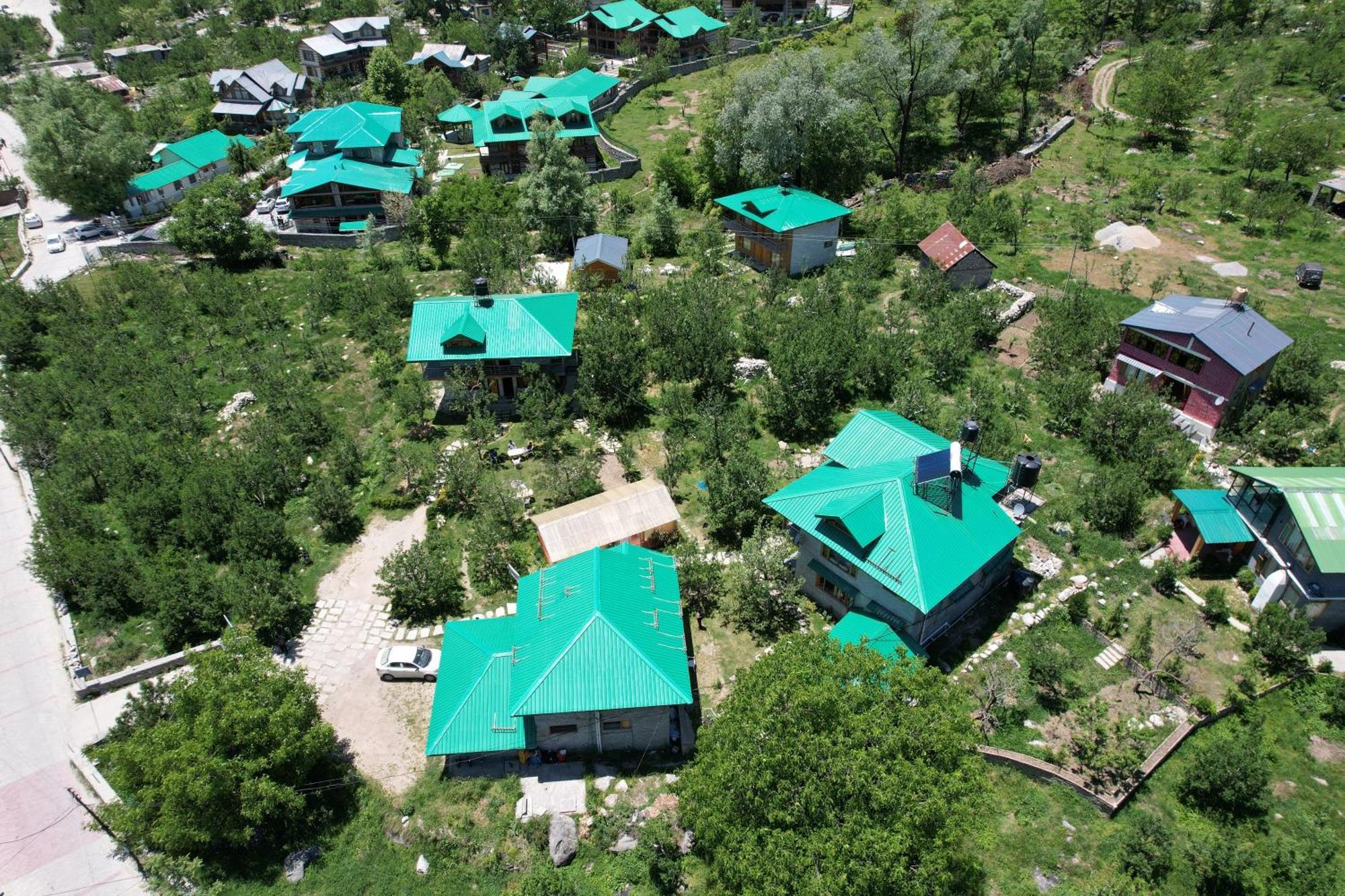 Cascade Mountain Retreat Manali Bed and Breakfast Εξωτερικό φωτογραφία