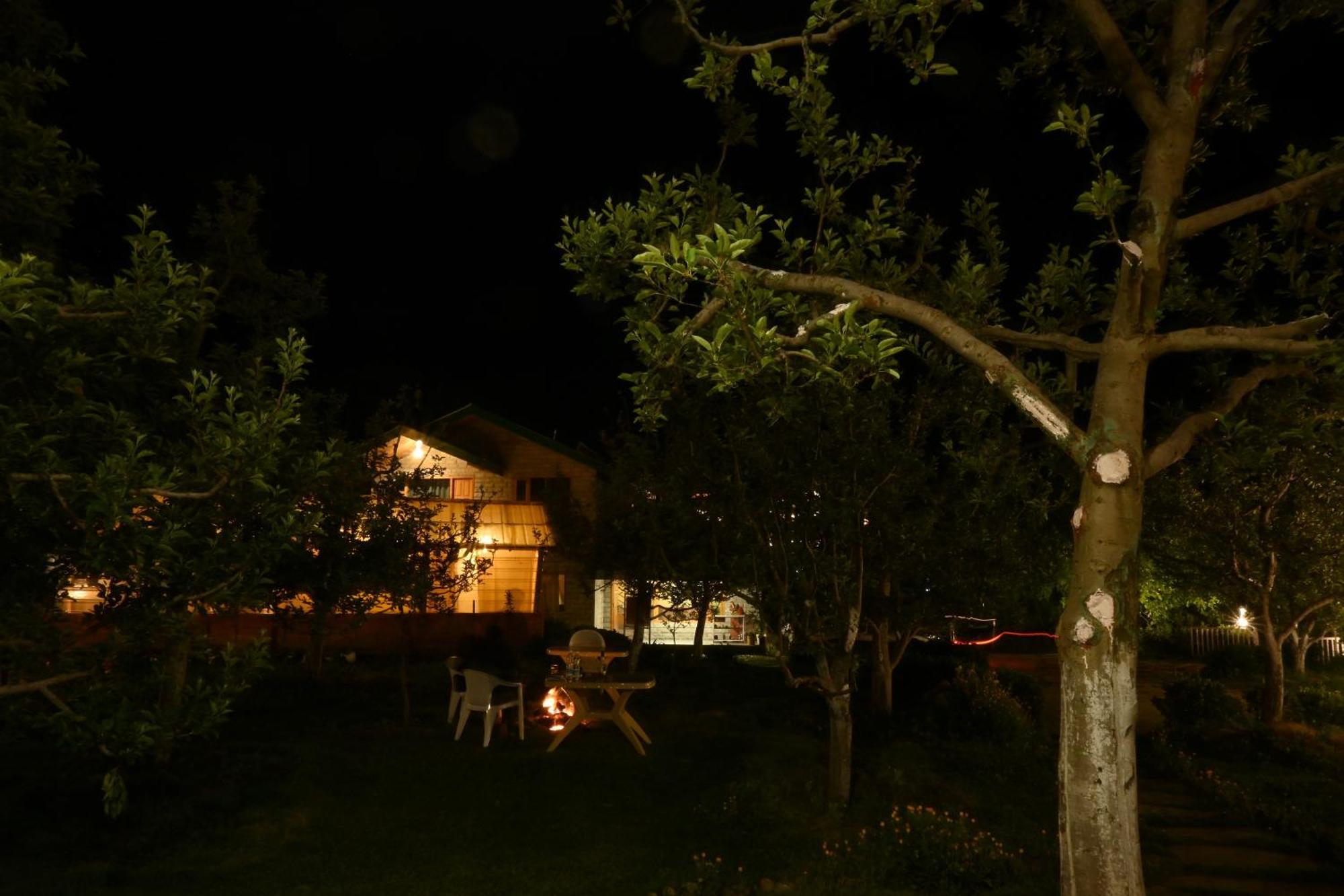 Cascade Mountain Retreat Manali Bed and Breakfast Εξωτερικό φωτογραφία