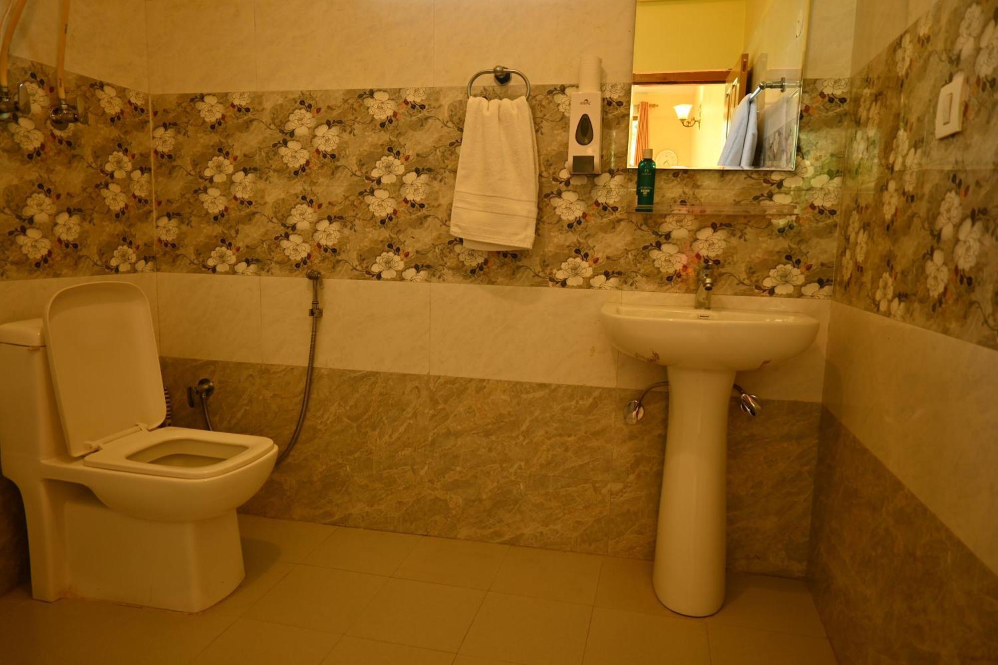 Cascade Mountain Retreat Manali Bed and Breakfast Εξωτερικό φωτογραφία