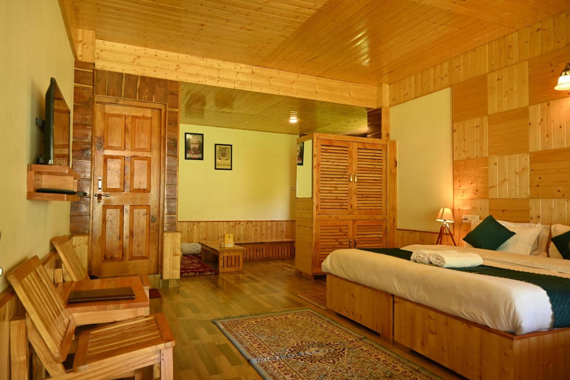 Cascade Mountain Retreat Manali Bed and Breakfast Εξωτερικό φωτογραφία